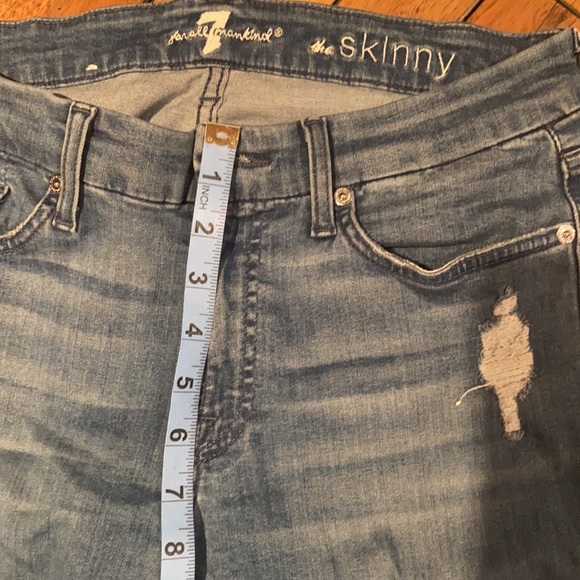 EUC 7for all mankind The Skinny Jeans - Picture 7 of 9